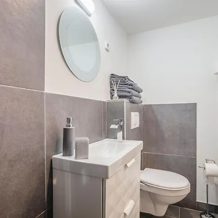 D'crown Residences Apartment *