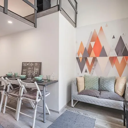 Apartment D'crown Residences