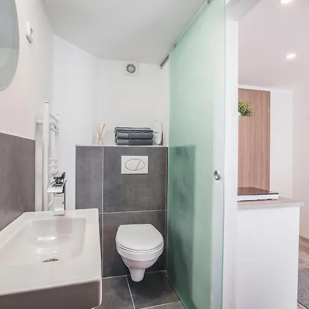D'crown Residences Apartment