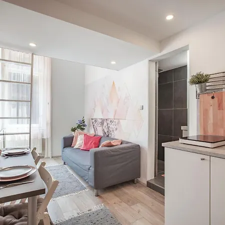 Apartment D'crown Residences *