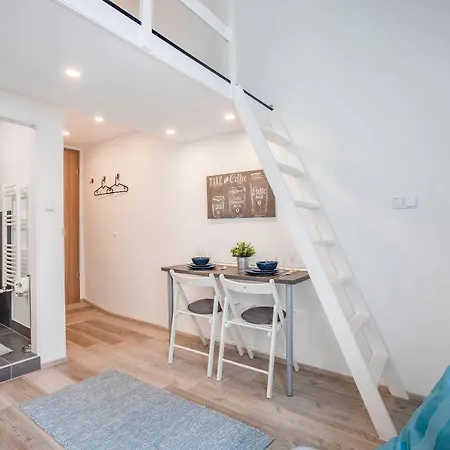 D'crown Residences Apartment